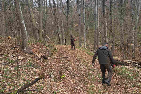 1000023057 1000023057